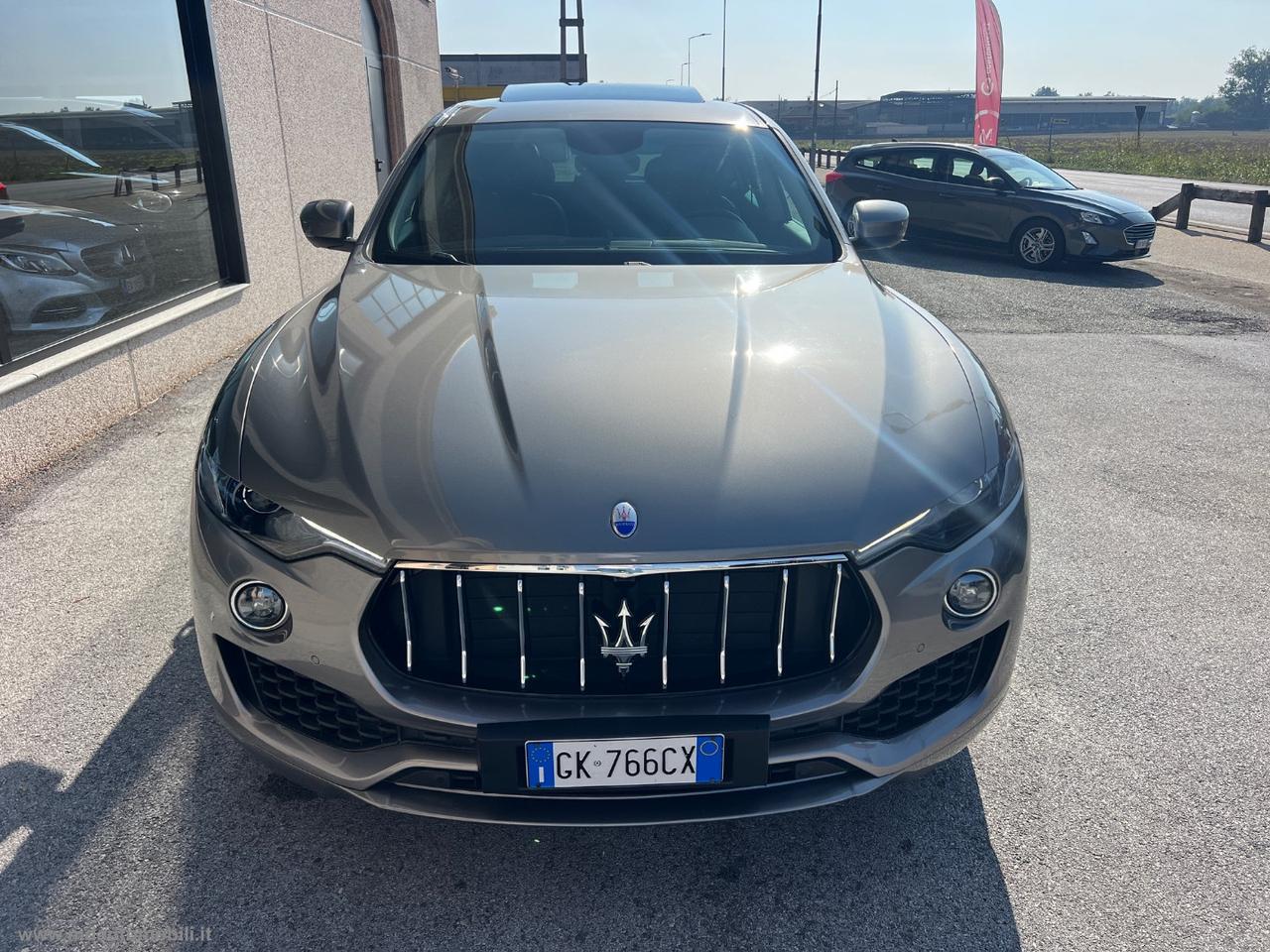MASERATI Levante V6 Diesel 275 CV AWD TETTO SOLO KM.106000