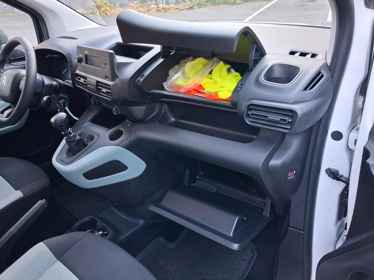 Citroen Berlingo Pianale ribassato con rampa disabili in carrozzina