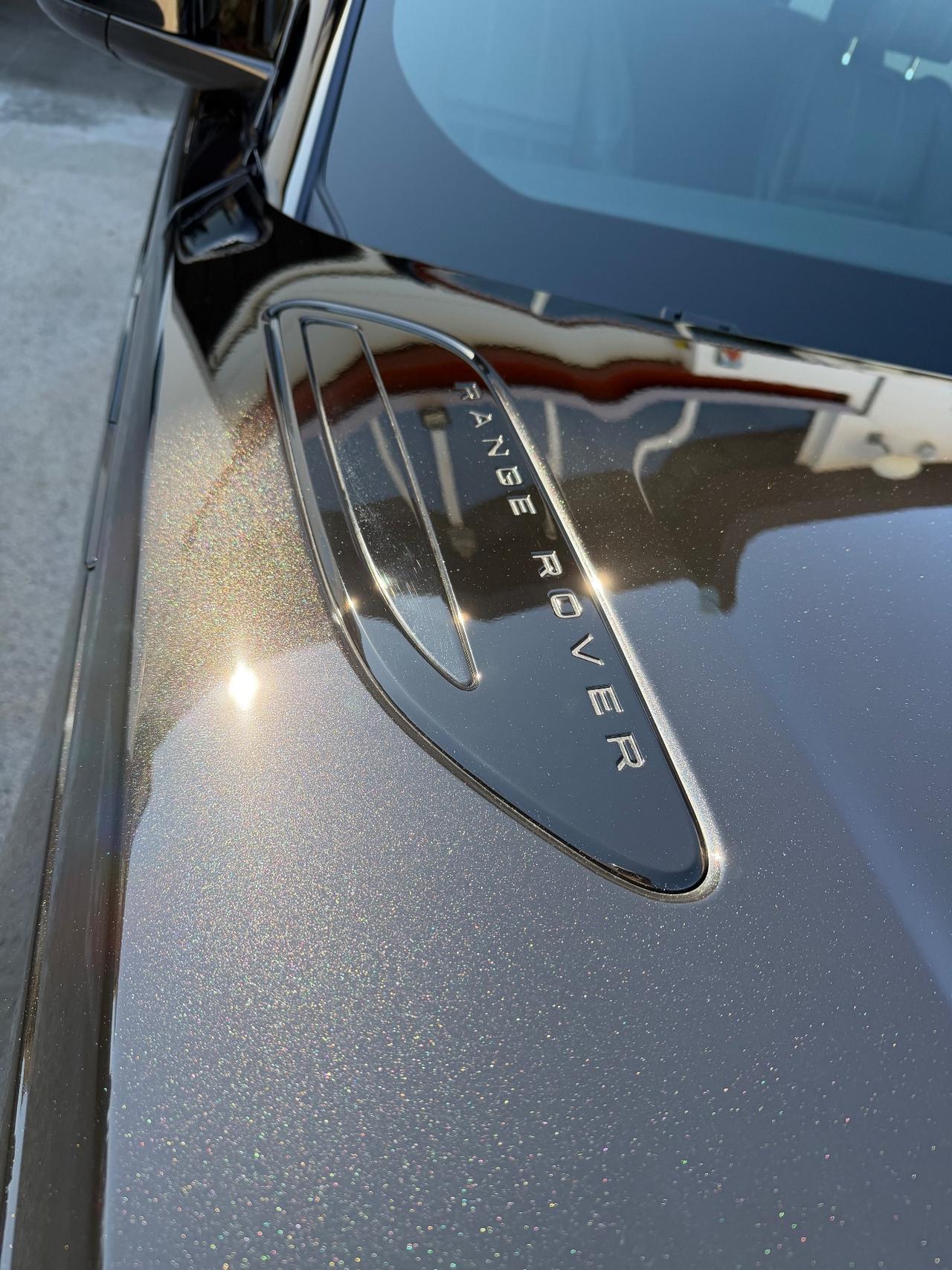 Land Rover Range Velar Total black