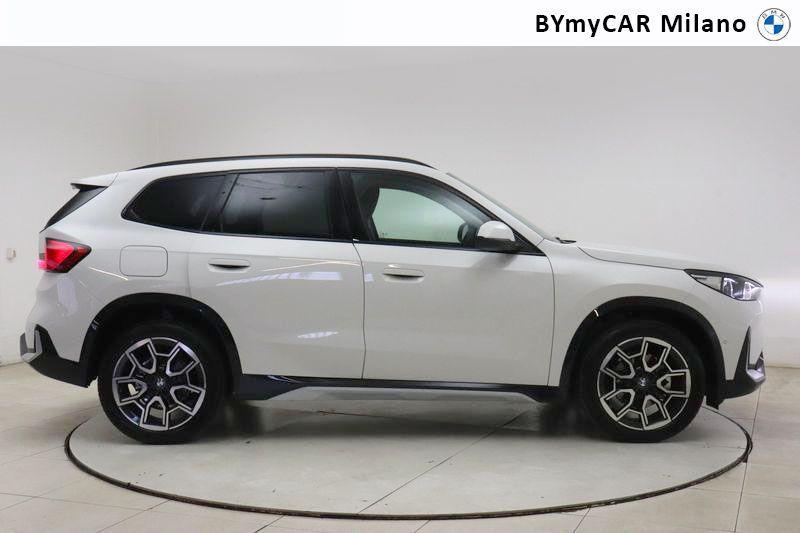 BMW X1 18 d X-Line sDrive DCT