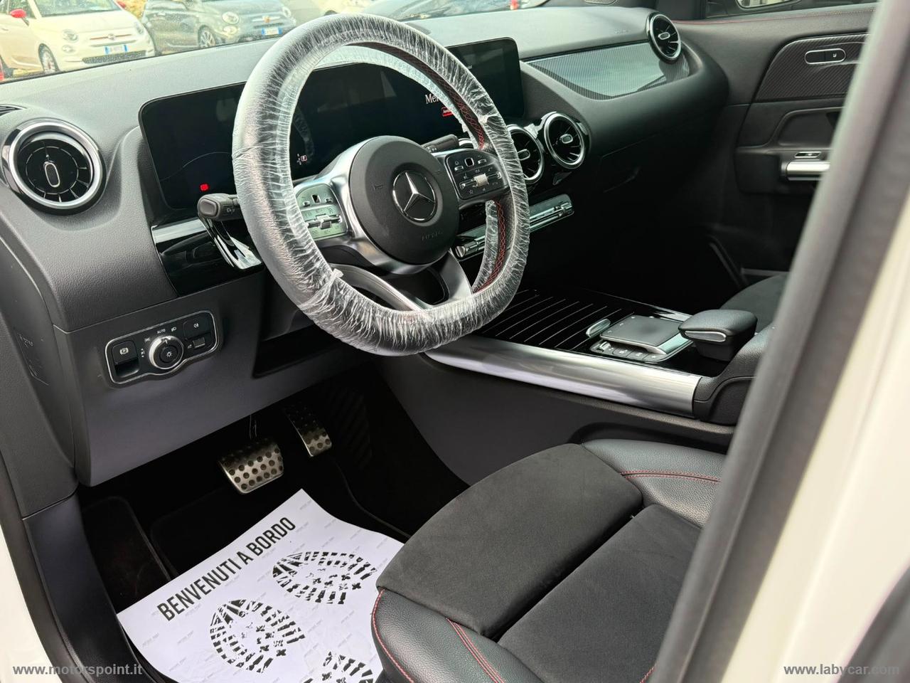 MERCEDES-BENZ GLA 200 d Automatic Premium NIGHT PACK