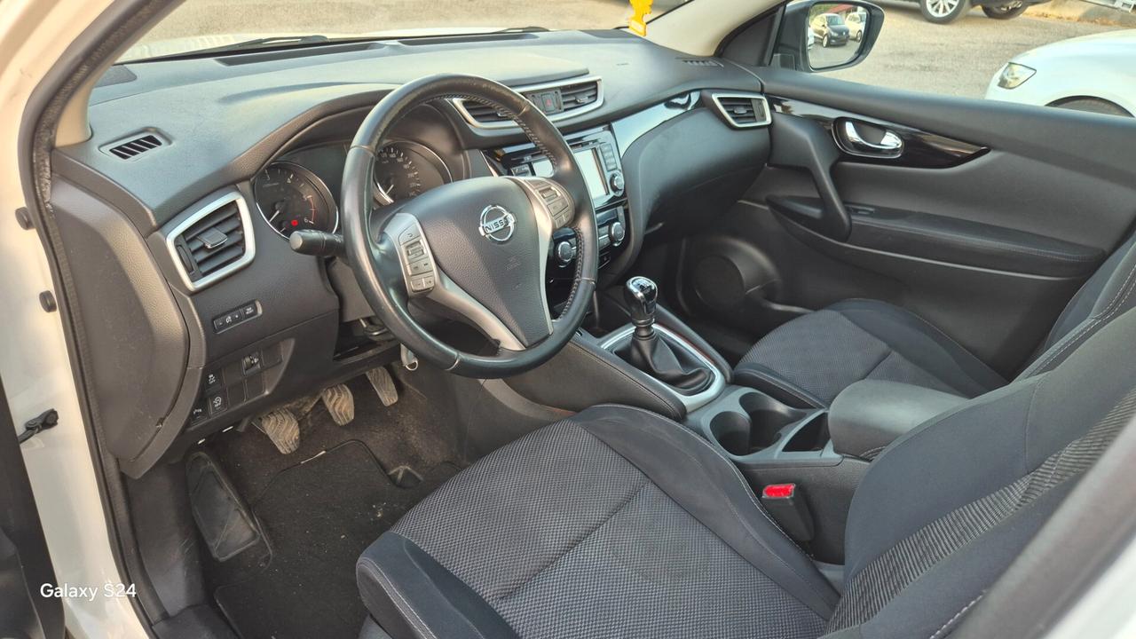 Nissan Qashqai 1.5 dCi 360