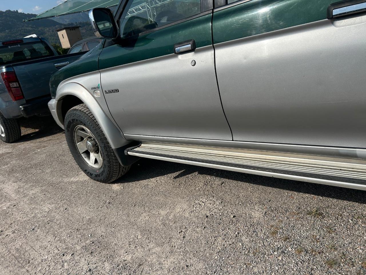 Mitsubishi L200 4 PORTE GANCIO
