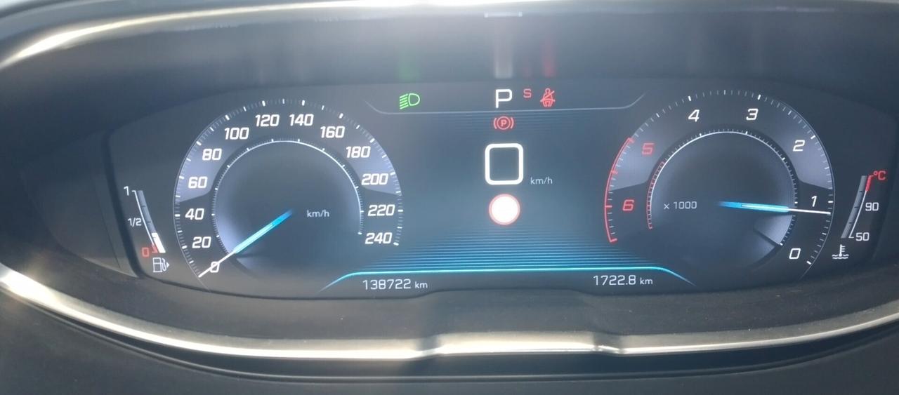 Peugeot 3008 BlueHDi 130 S&S EAT8 Active OK NEOPATENTATI