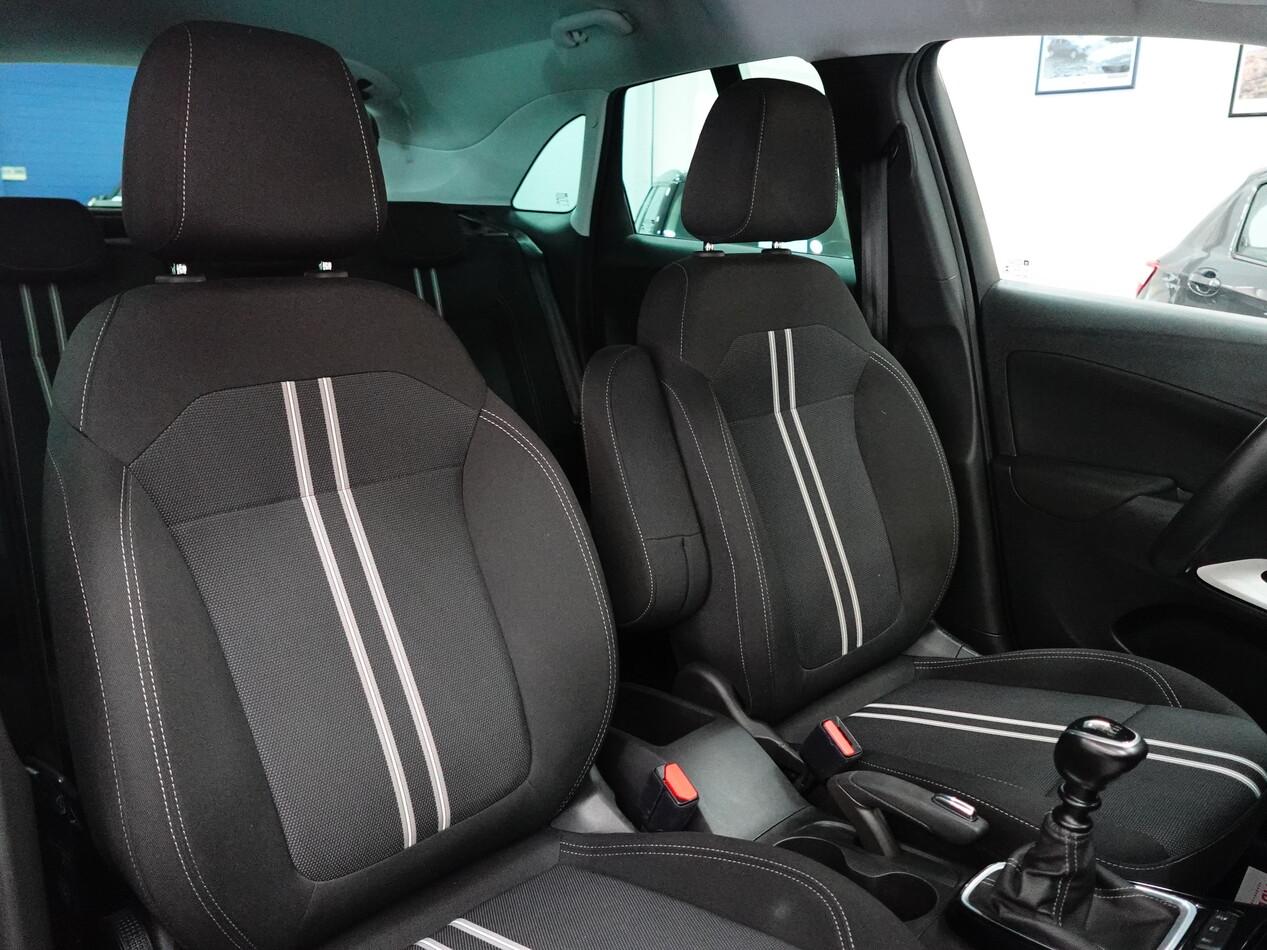 Opel Crossland 1.5 CDTI 110 CV DESIGN & TECH