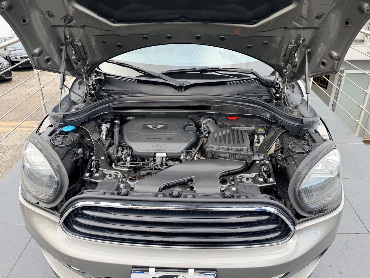 Mini Cooper D Countryman 2.0 Business Automatica