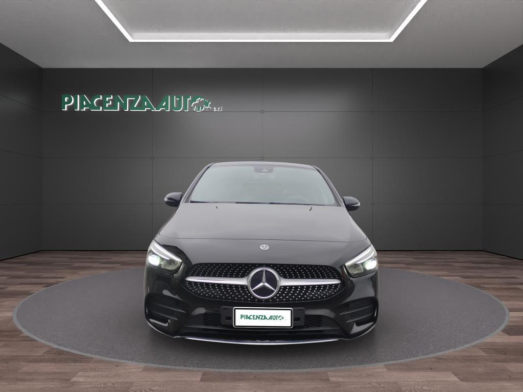 MERCEDES-BENZ B 180 PREMIUM..AMG..NAVI.LED.PELLE.