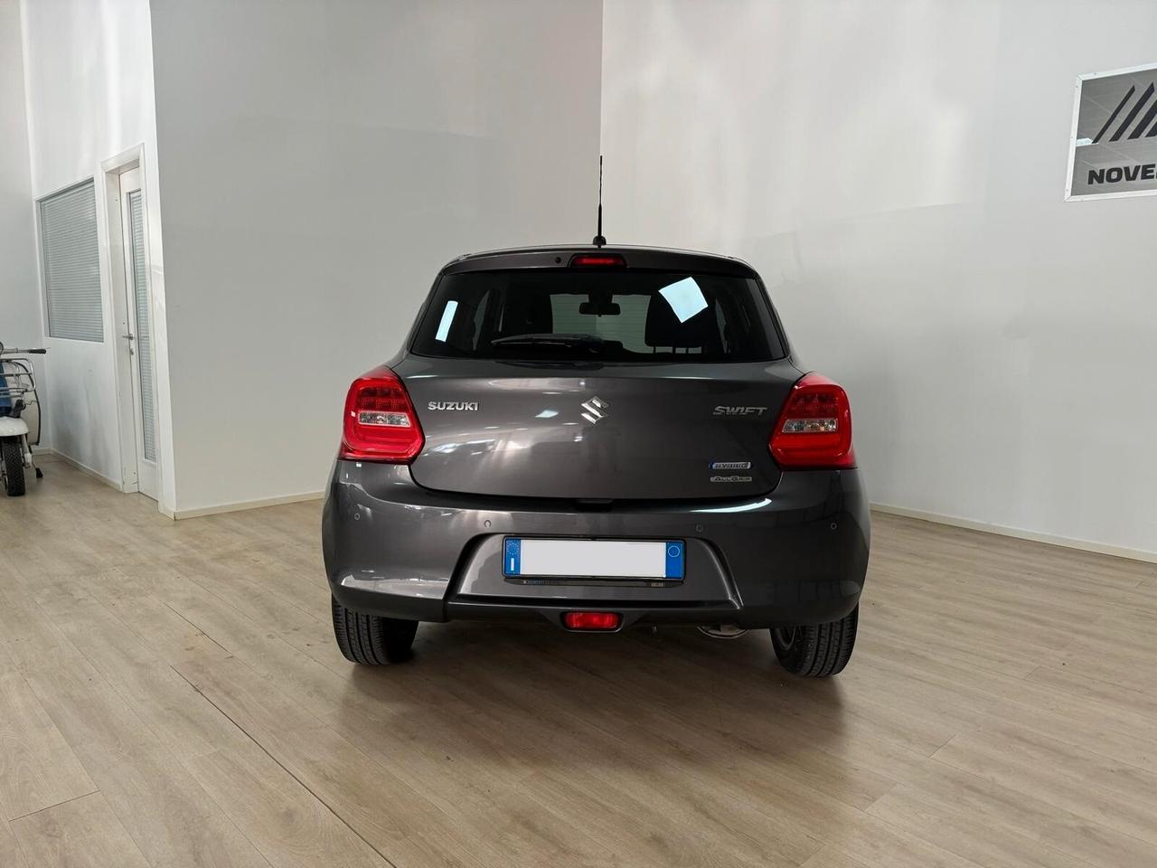 Suzuki Swift 1.2 Hybrid Top
