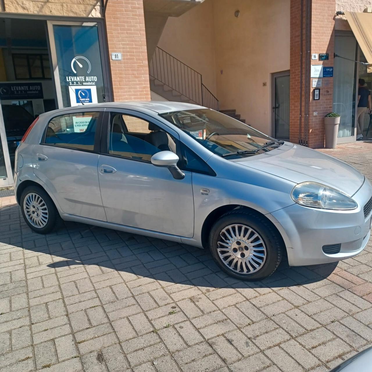 156.208KM G. PUNTO 1.2 BENZINA/GPL OK NEOPATENTATI