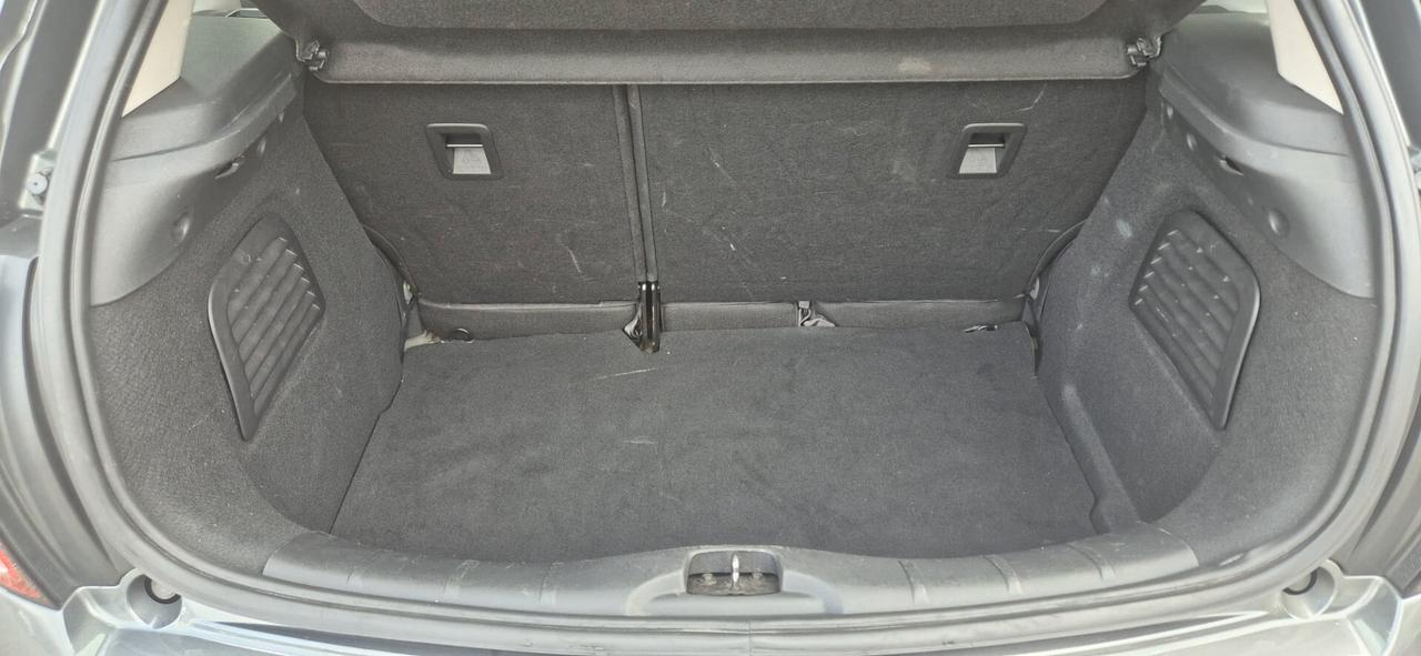 Citroen C3 PureTech 82 Selection - 2015