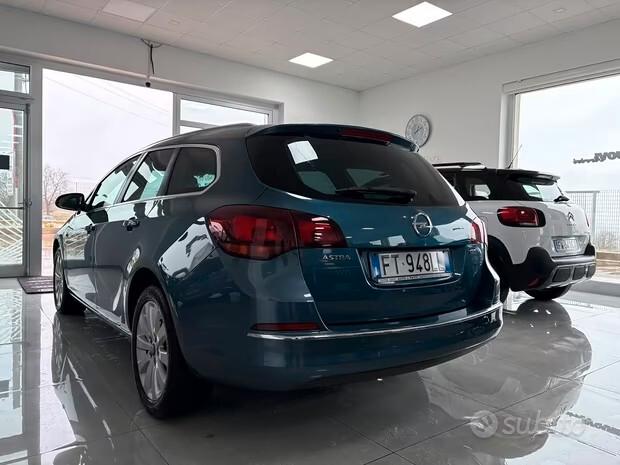 Opel Astra 1.7 CDTI 110CV Sports Tourer Professional