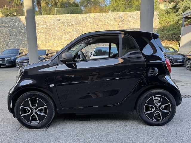 Smart fortwo EQ Pure