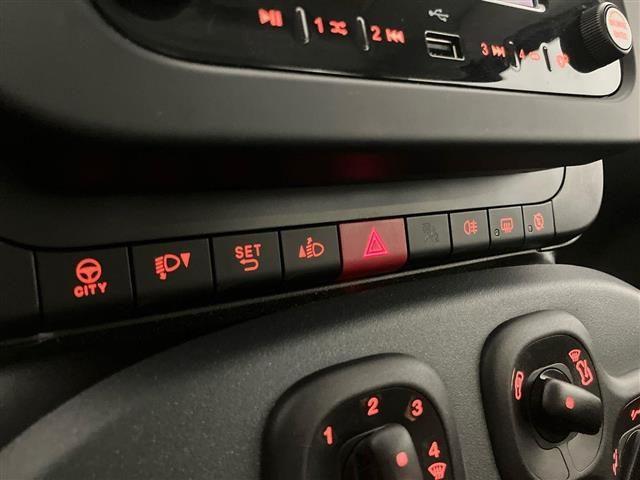 FIAT Panda 1.0 FireFly Hybrid 70cv S&S No Vincoli!