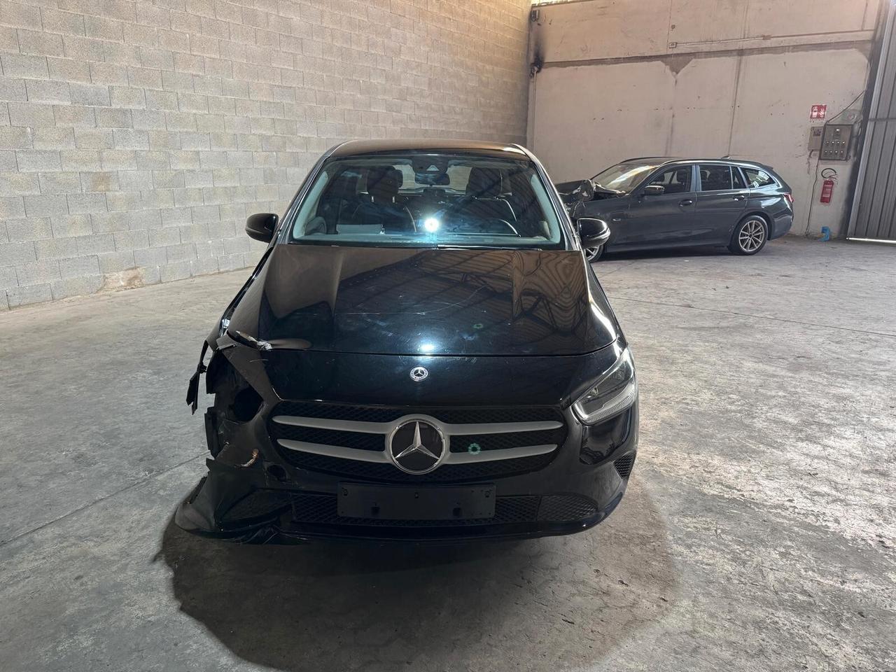 Mercedes-Benz B 200 d Executive auto INCIDENTATA