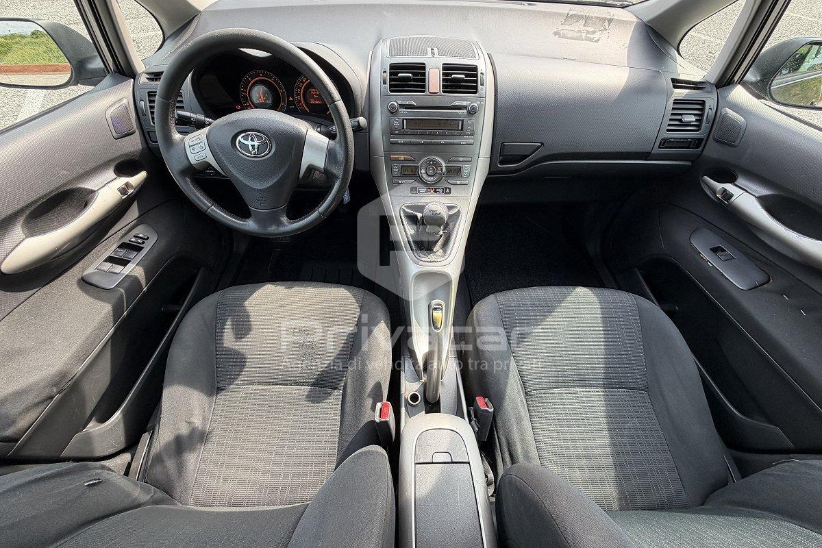 TOYOTA Auris 1.4 D-4D 5 porte Sol