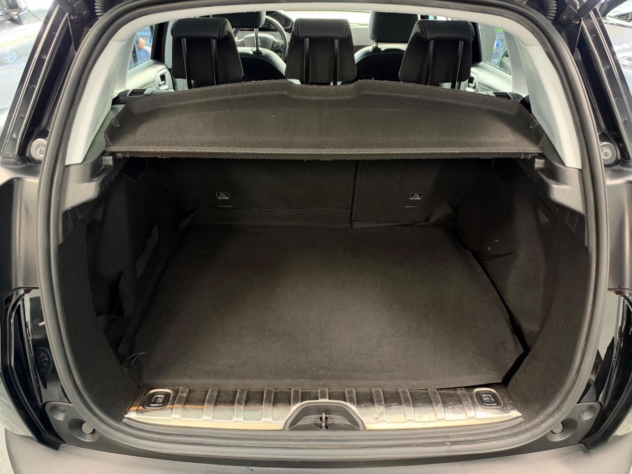 Peugeot 2008 1.5 HDi 100 Cv Allure Pack