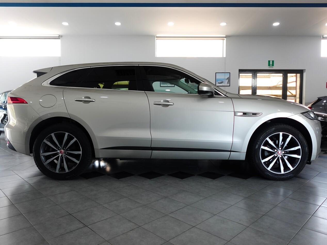 Jaguar F-Pace 2.0d 180 CV AWD R-SPORT