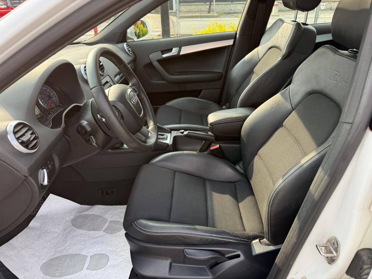 Audi A3 SPB. 2.0 TDI F.AP. S tronic S-LINE 140CV TETTO APRIBILE