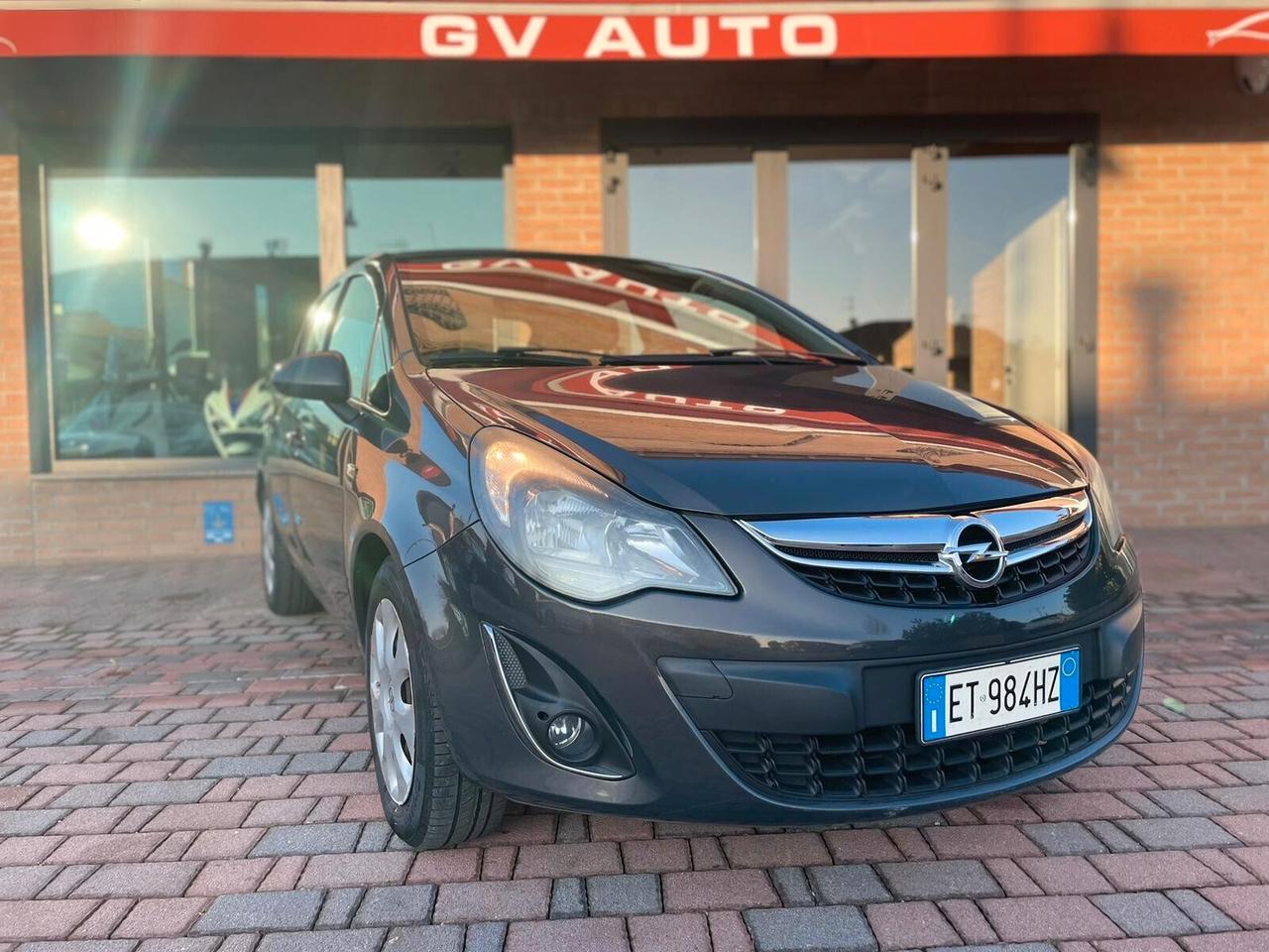 Opel Corsa 1.2 85CV 5 porte GPL !!! NEOPATENTATI !!!