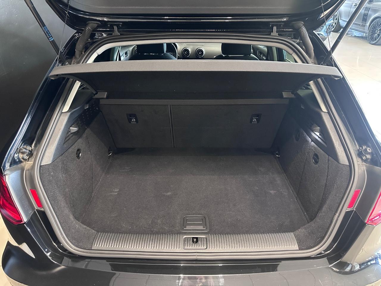 Audi A3 Sportback 2.0 tdi S-line edition quattro