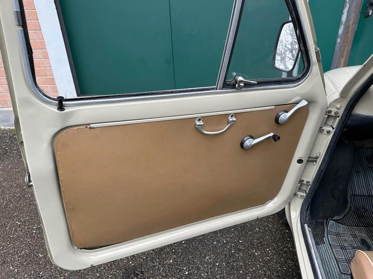 Fiat 500 F "8 bulloni"