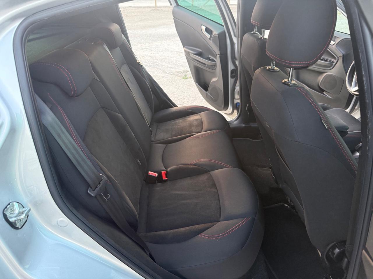 Alfa Romeo Giulietta 1.6 JTDm-2 120 CV Sprint 2015