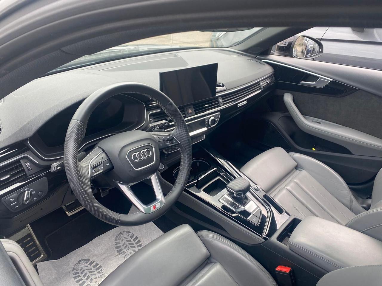 Audi A4 QUATTRO TETTO PELLE CONCEPT