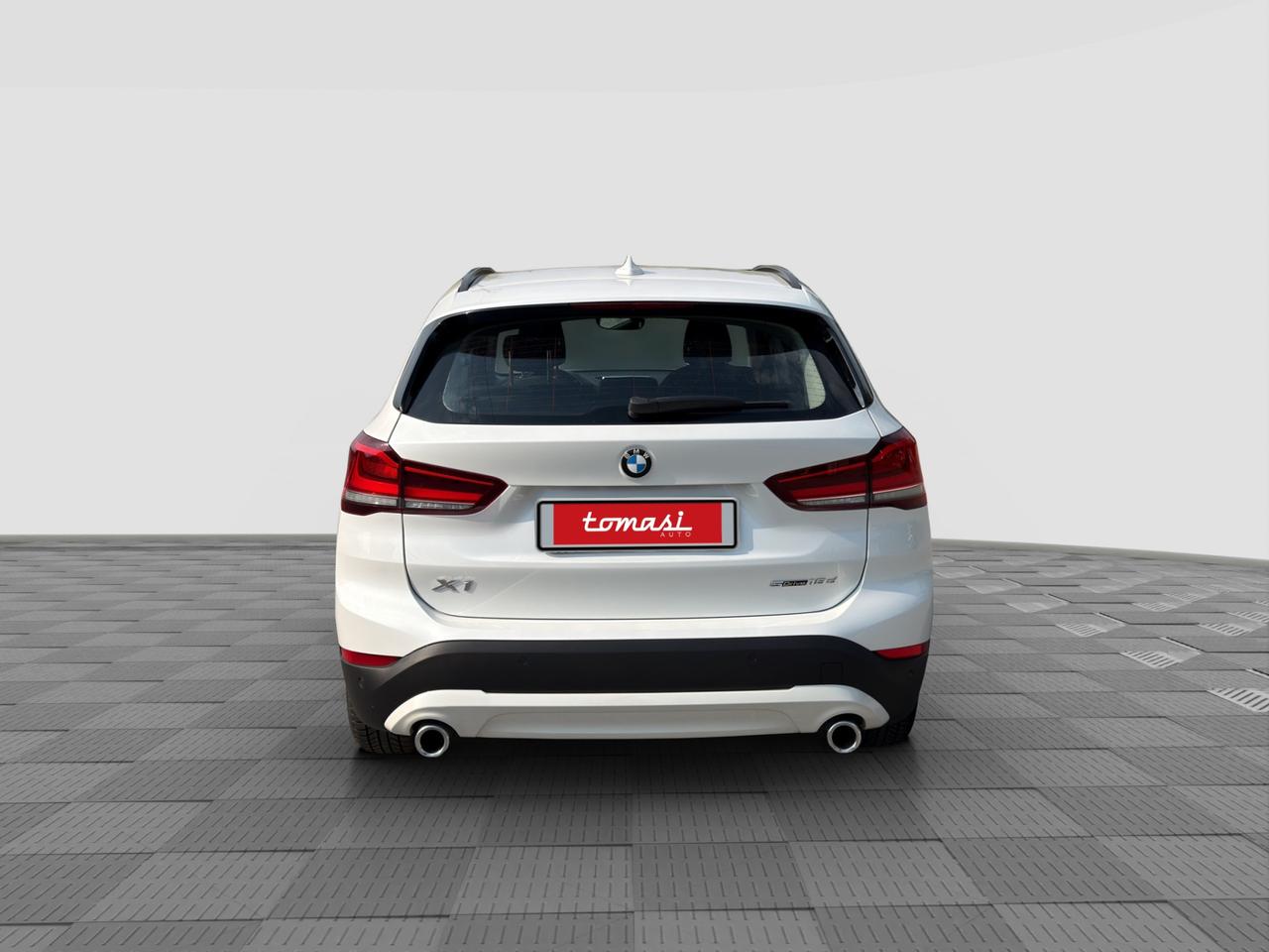 BMW X1 (F48) X1 sDrive18d ADVANTAGE