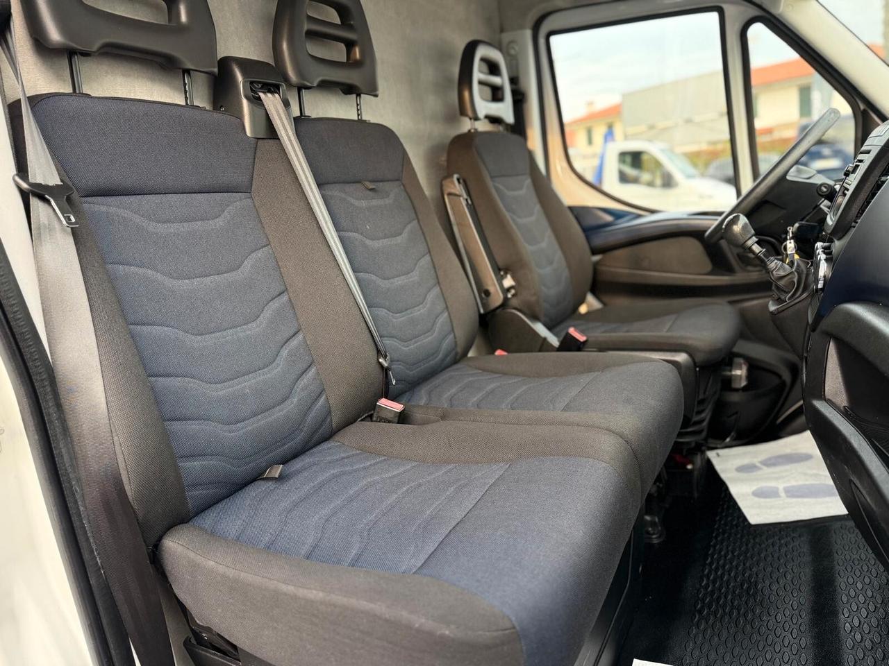 IVECO DAILY 2.3 MLJ 35-140 136CV 3 POSTI L3H2