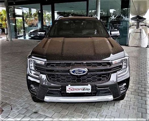 Noleggio Ford Ranger Wildtrak Doppia Cabina a Lungo Termine