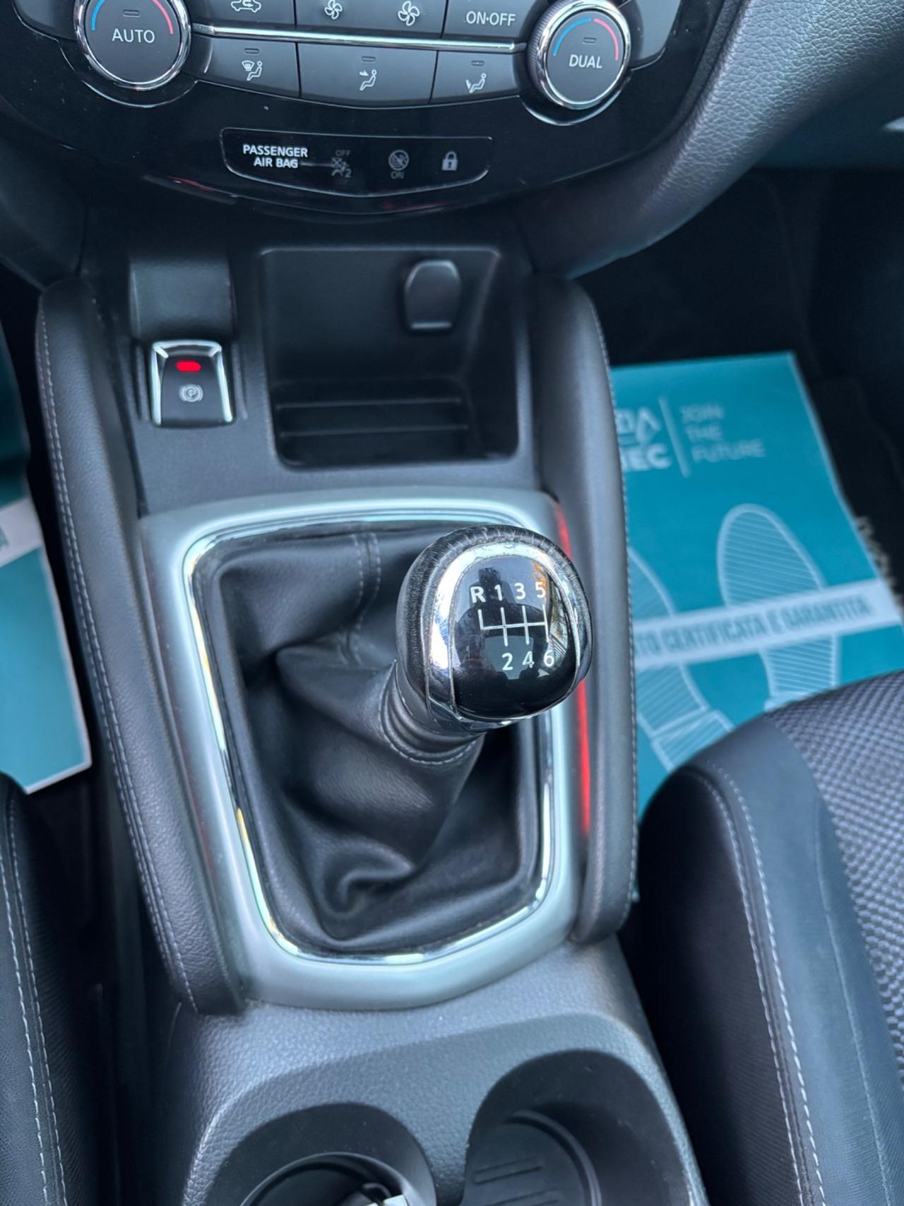 Nissan Qashqai 1.5 dCi Tekna 08/2016