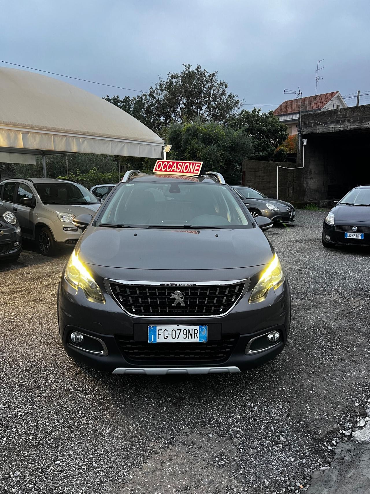 Peugeot 2008 BlueHDi 100 GT Line neopatentati