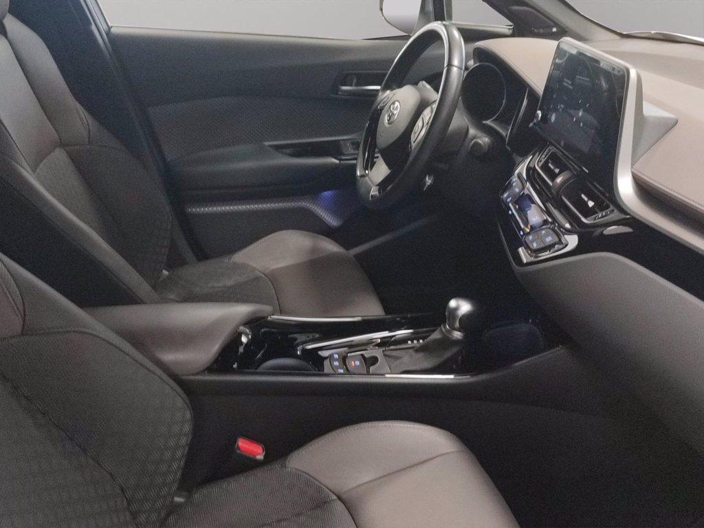 TOYOTA C-hr 1.8h lounge e-cvt del 2022