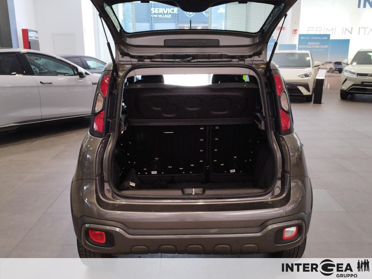FIAT Panda 1.0 firefly hybrid Cross s&s 70