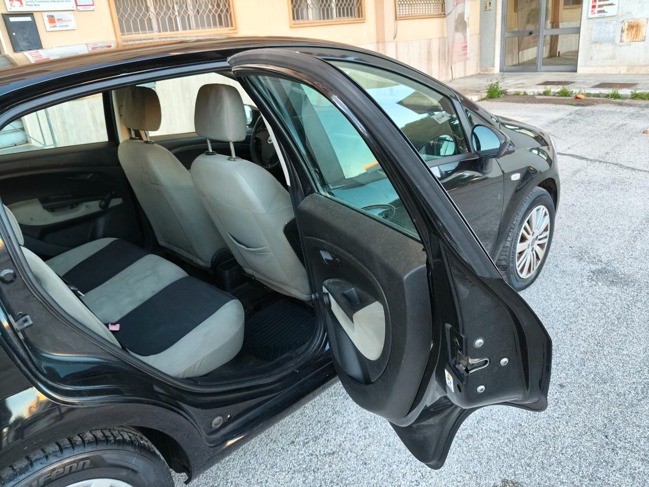 Fiat grande Punto 1300 diesel mjt