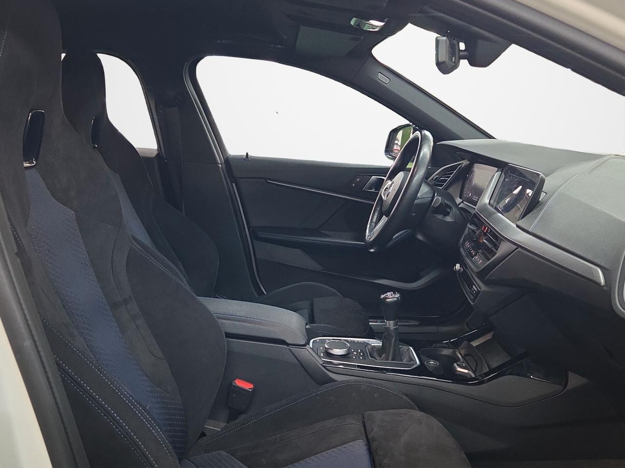 Bmw 118 118i 5p. Msport