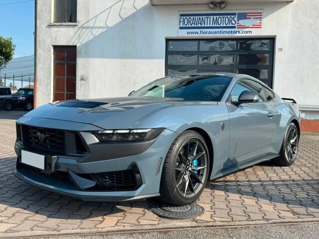 Ford Mustang Fastback 5.0 V8 Dark Horse