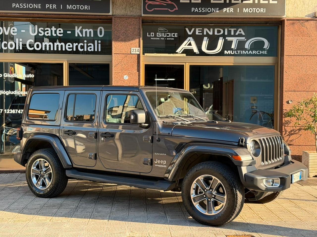Jeep Wrangler Unlimited 2.2 Mjt II Sahara