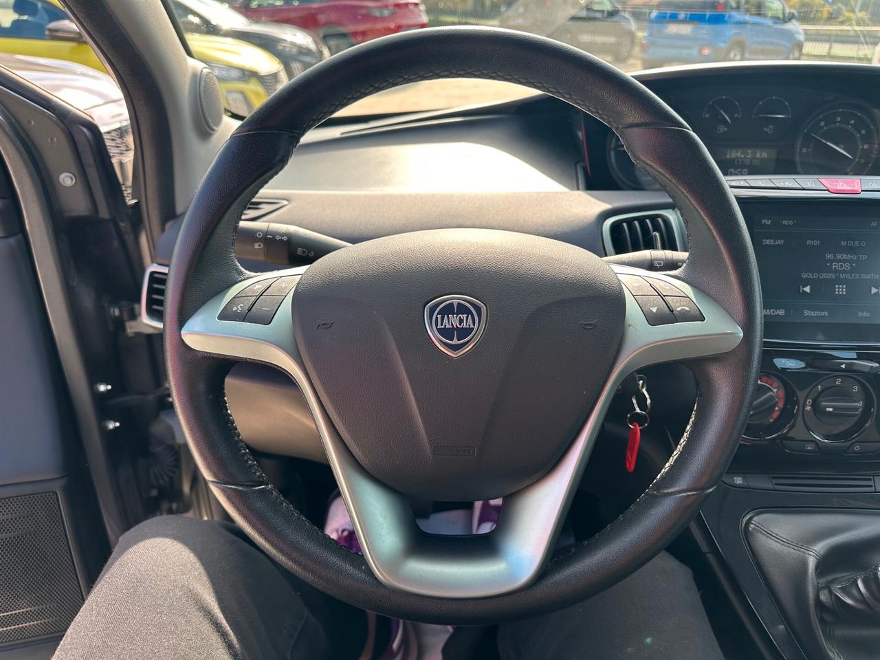 Lancia Ypsilon 1.0' Hybrid Platino FULL OPTIONAL