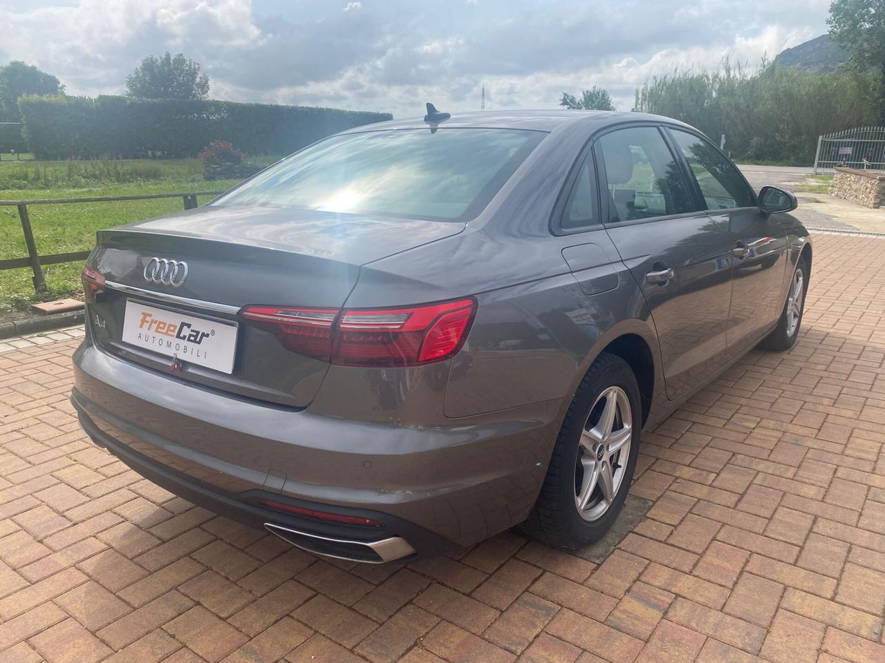 Audi A4 35 TDI/163 CV S tronic Business