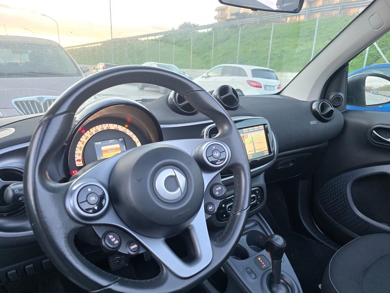 Smart ForTwo 70 1.0 twinamic cabrio Passion GPL