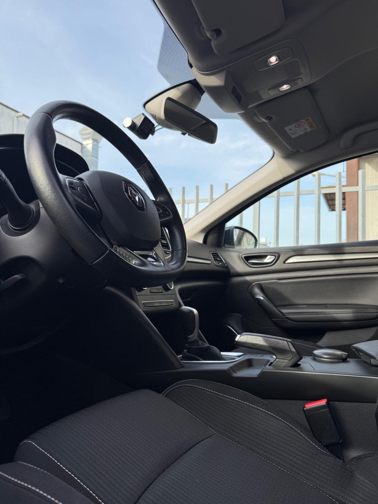 Renault Megane Mégane Blue dCi 115 CV EDC Duel2