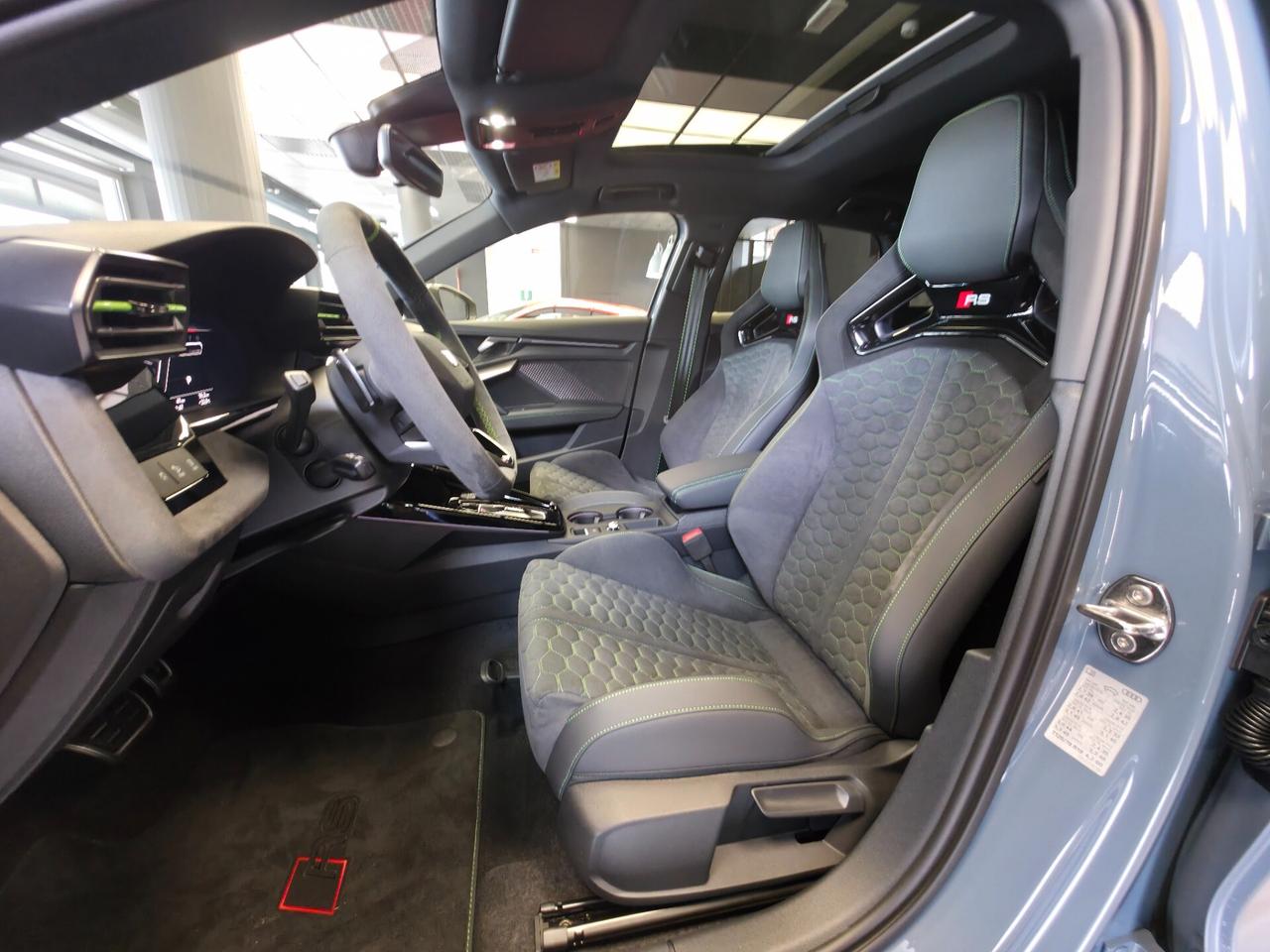 Audi RS3 Sportback 2.5 tfsi quattro *MY25* FULL CARBON