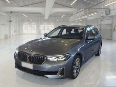 BMW 520 xDrive Luxury Auto MH48V Touring