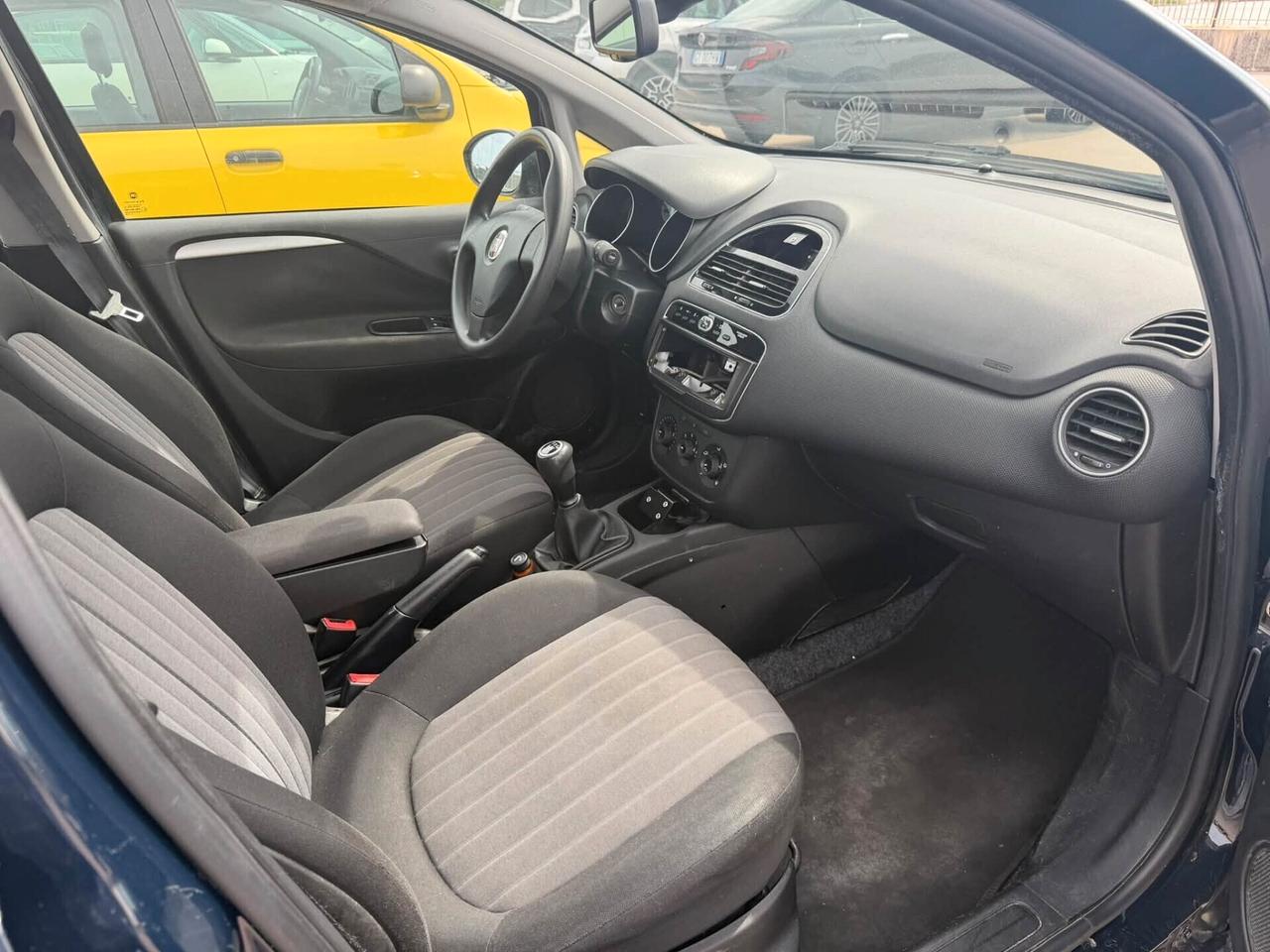 Fiat Punto 1.3 MJT II S&S 95 CV 5 porte Street EURO6