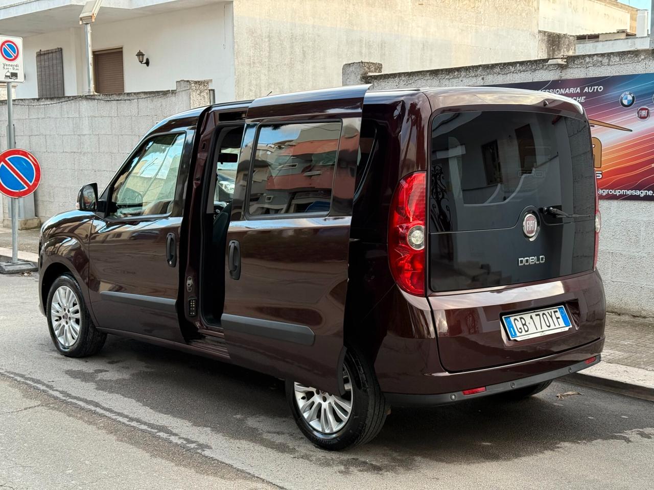 Fiat Doblò 1.6 MJT 90CV Emotion AUTOVETTURA - 2012