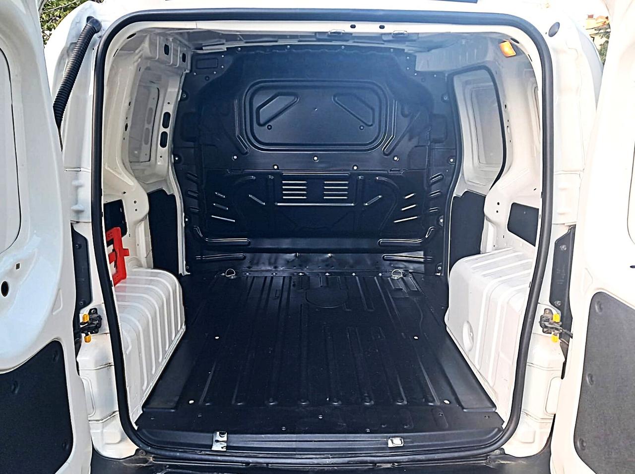 Fiat Fiorino 1.3 MJT 95CV Combinato SX (IVA Esposta)