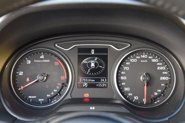 AUDI Q2 30 TDI Business *LED, NAVIGATORE*