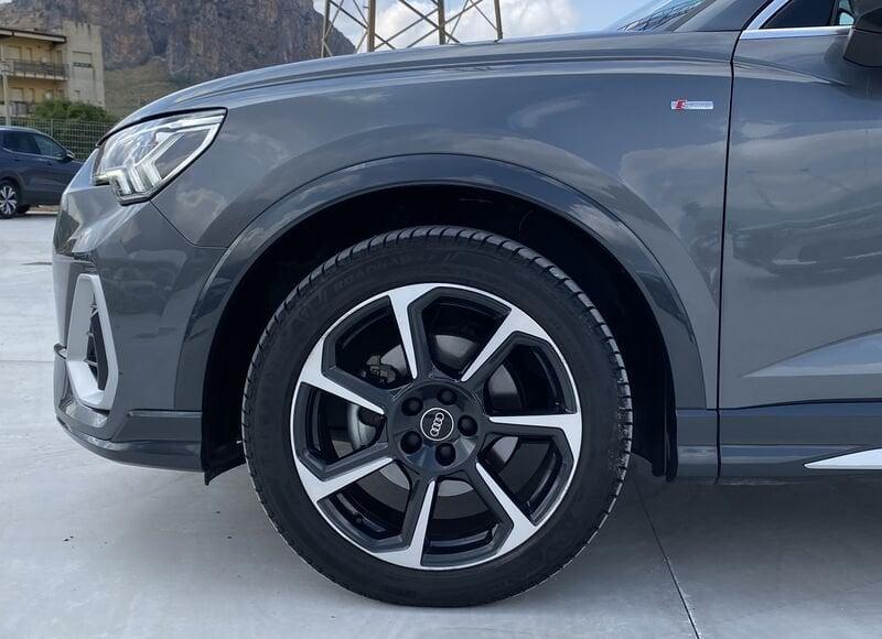 Audi Q3 SPB S Line interno ed esterno 2.0 TDI 150CV S-Tronic quattro 35