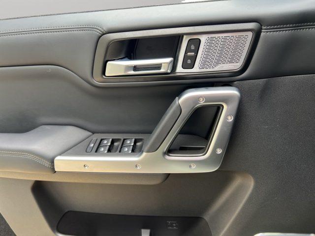 EMC 212 2.0 TGDI 8AT 4WD Officer